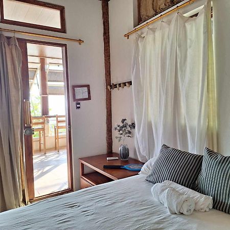 Sirena Surf Lodge Miramar Nicaragua Exterior photo