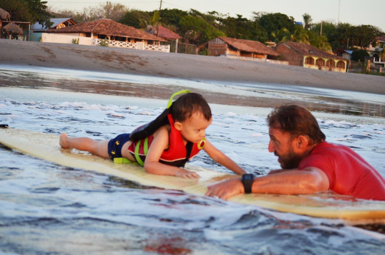 Sirena Surf Lodge Miramar Nicaragua Exterior photo